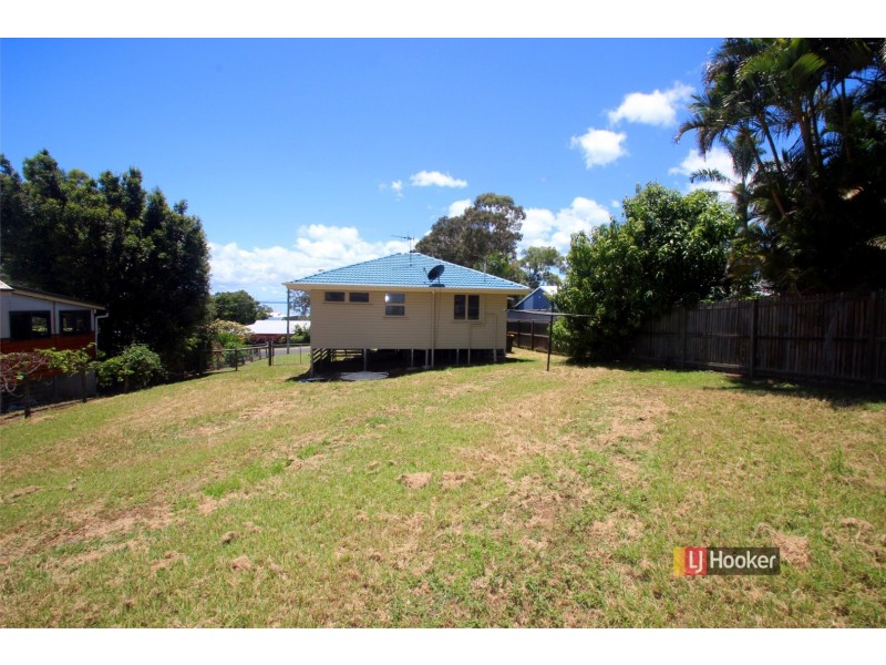 9 Island Outlook, River Heads QLD 4655