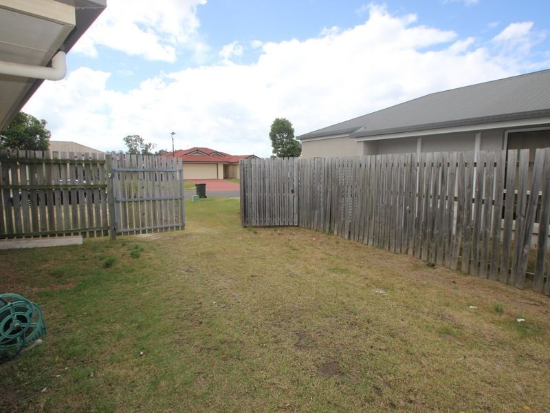 12 Lady Penrhyn Drive, Eli Waters QLD 4655