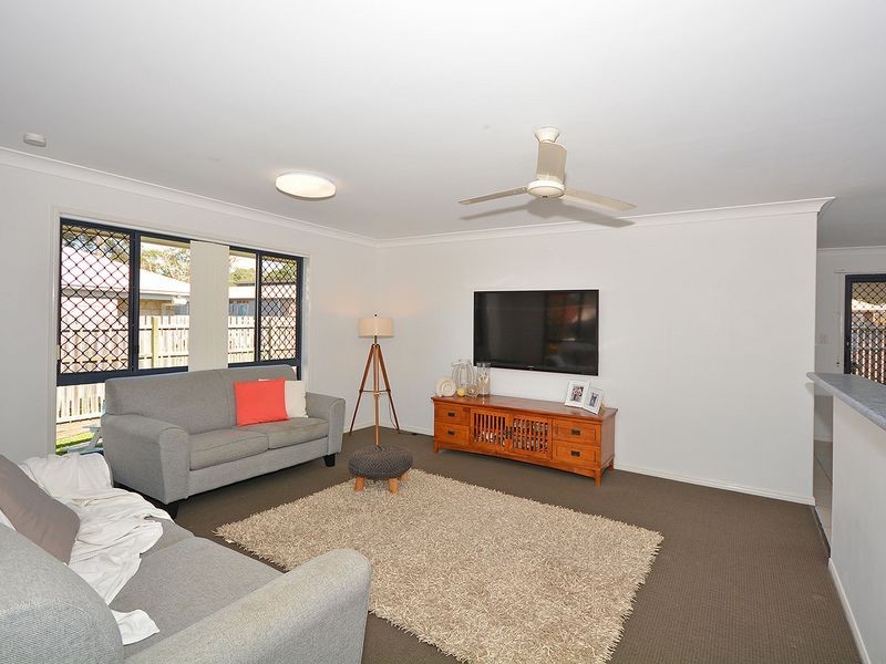 6 Stringybark Drive, Urangan QLD 4655