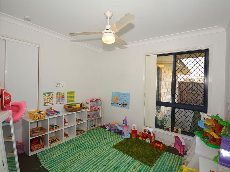 6 Stringybark Drive, Urangan QLD 4655