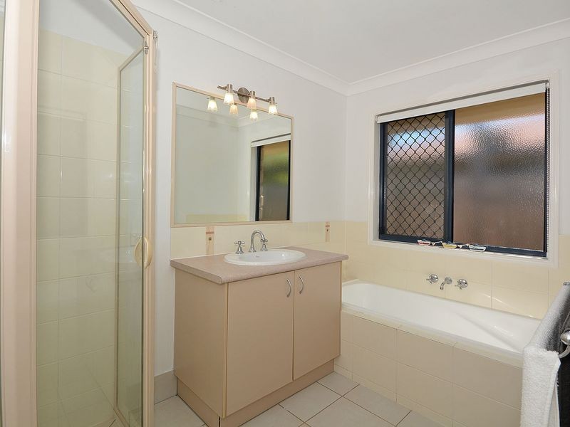 6 Stringybark Drive, Urangan QLD 4655