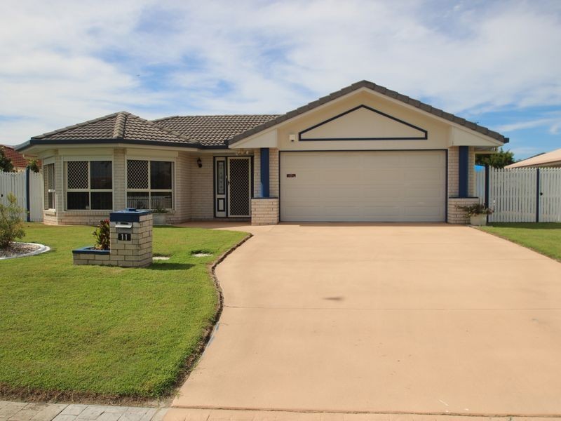 11 Marineview Avenue, Scarness QLD 4655