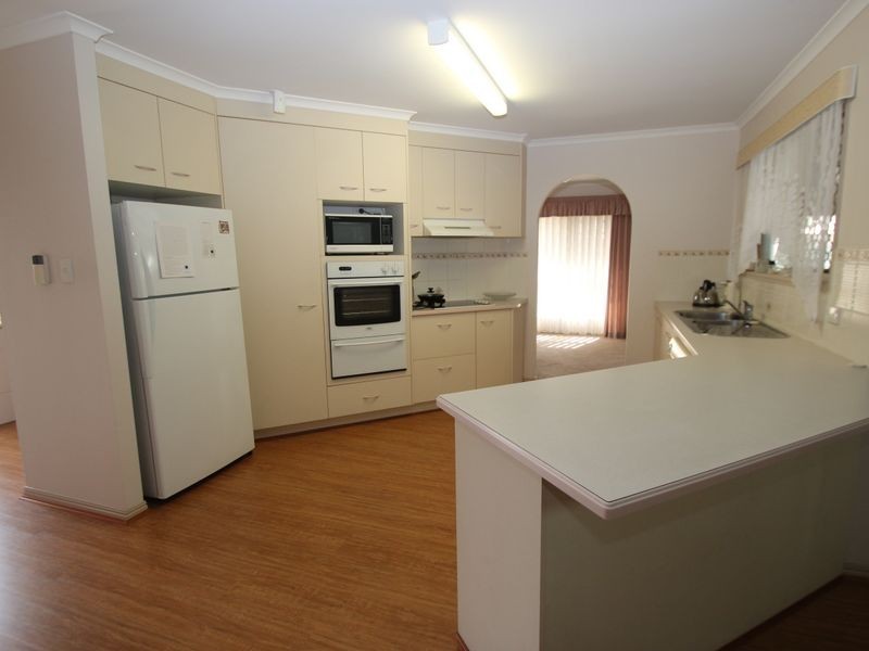 11 Marineview Avenue, Scarness QLD 4655