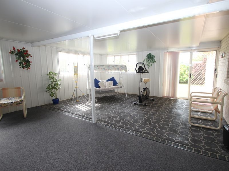 11 Marineview Avenue, Scarness QLD 4655