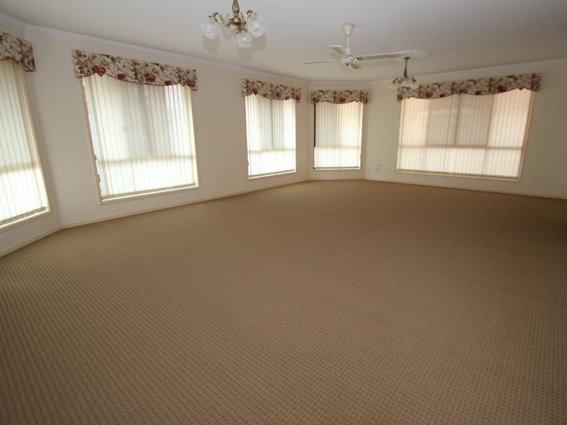 106 Long Street, Point Vernon QLD 4655