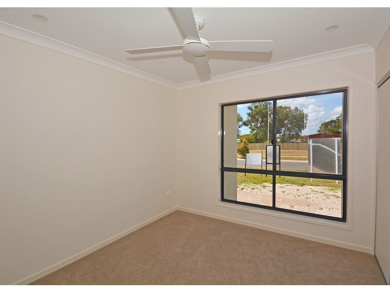 5 Sanctuary Point Close, Point Vernon QLD 4655