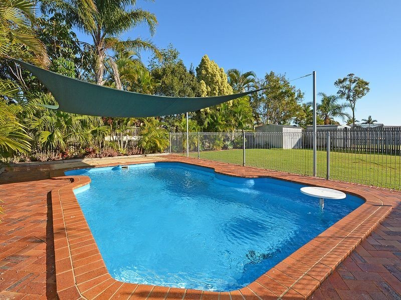 44 Thornbill Drive, Eli Waters QLD 4655