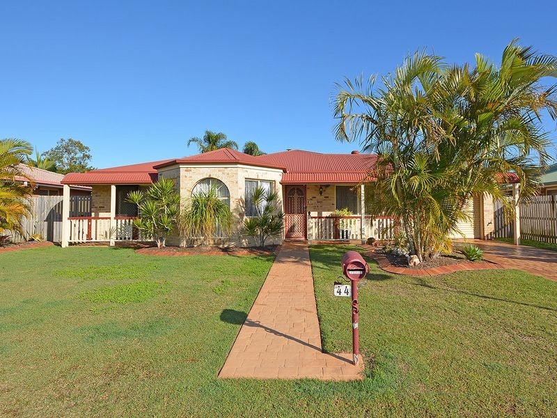 44 Thornbill Drive, Eli Waters QLD 4655