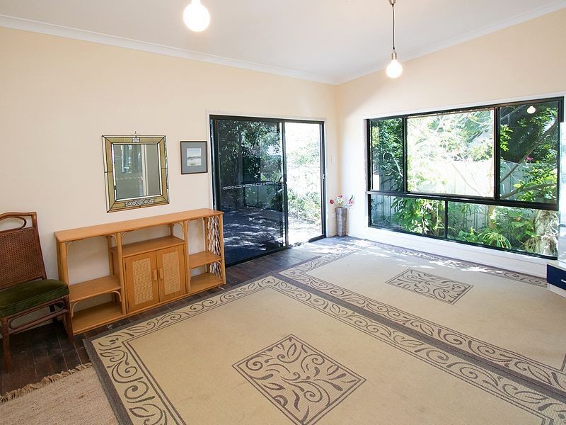 35 East Street, Scarness QLD 4655