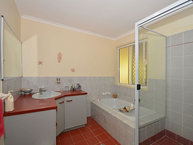 19 Washington Drive, Wondunna QLD 4655