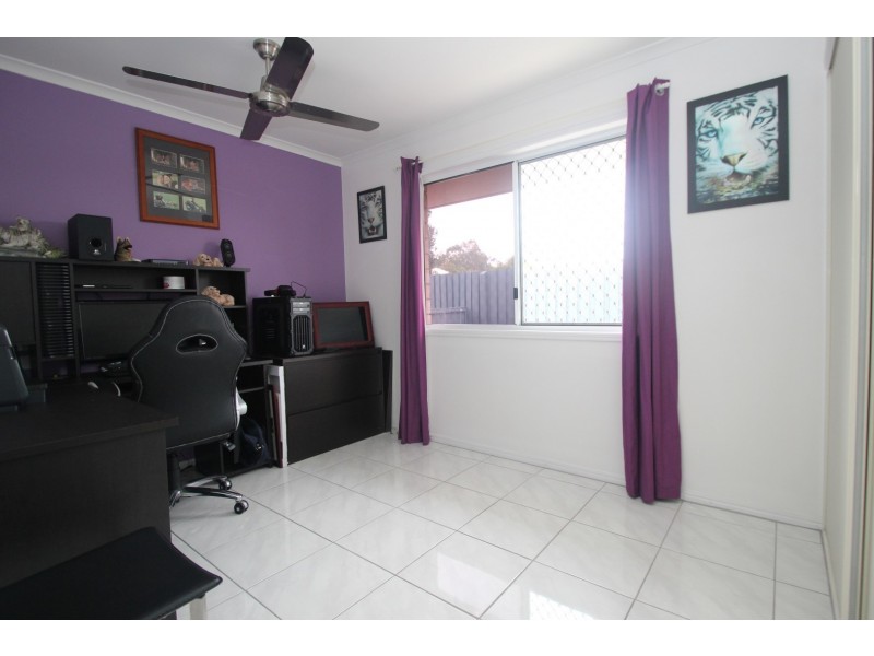 8 Elliot Court, Eli Waters QLD 4655