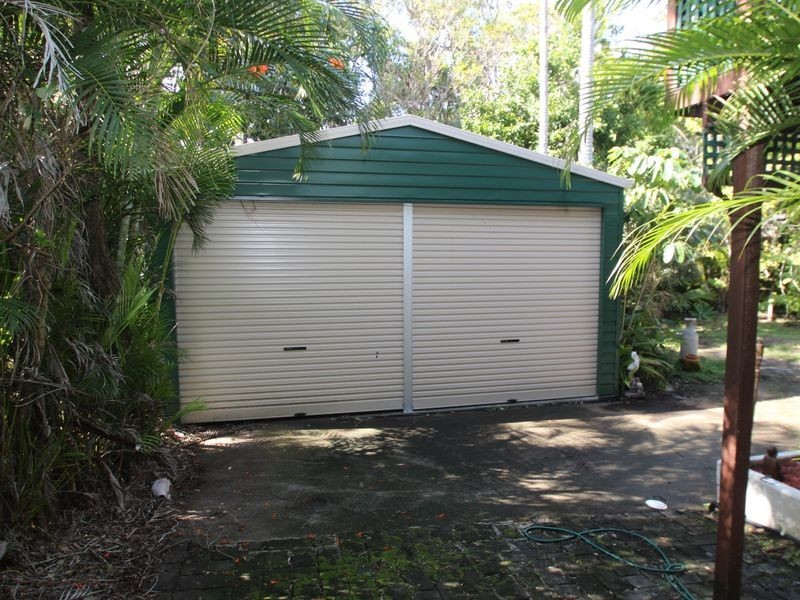 8 Barry Street, Torquay QLD 4655