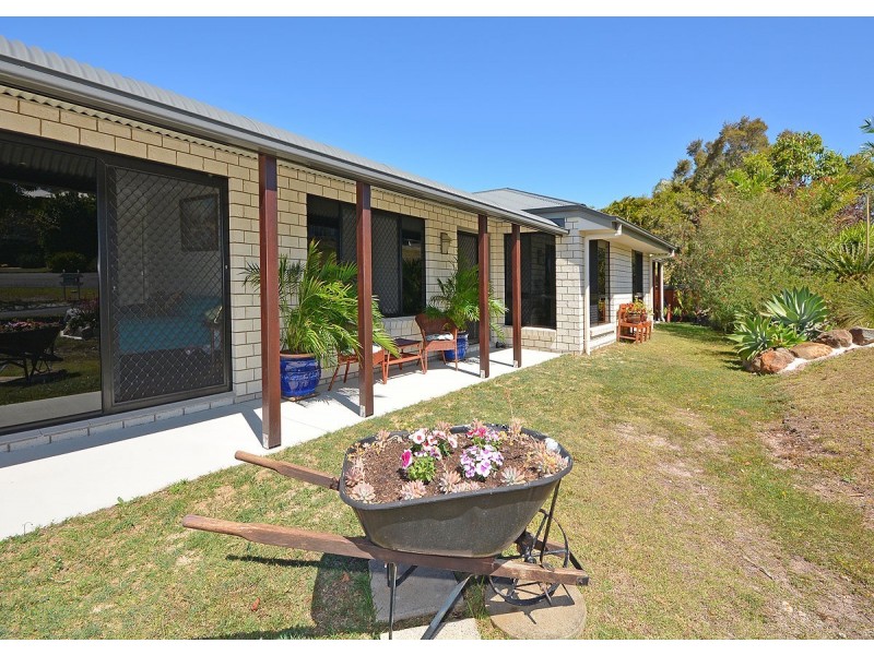 19 Edgewater Court, Craignish QLD 4655