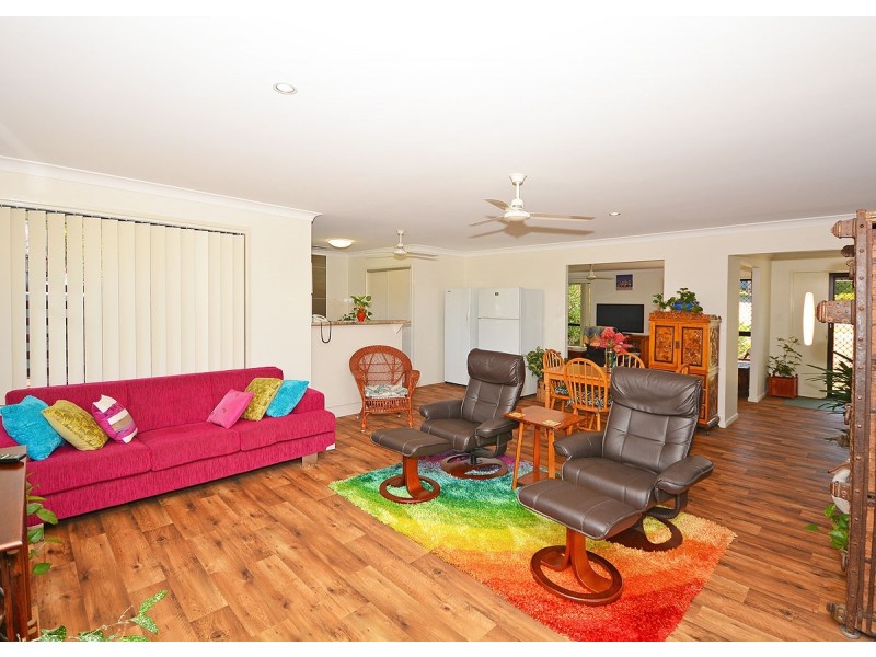 19 Edgewater Court, Craignish QLD 4655