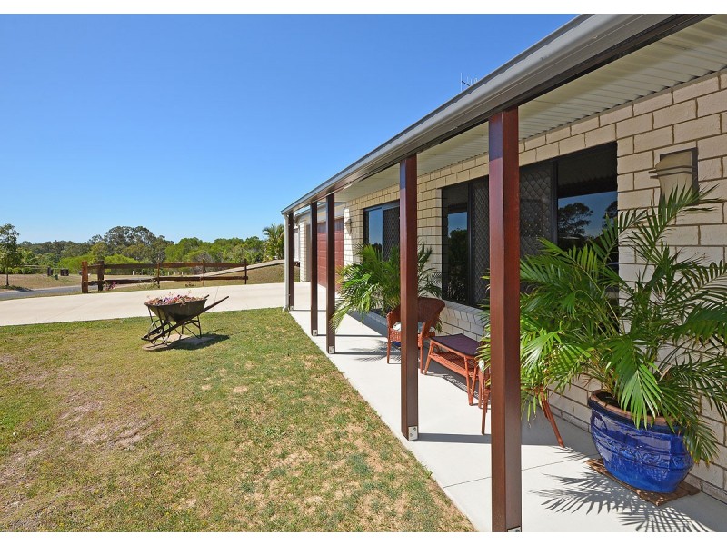 19 Edgewater Court, Craignish QLD 4655