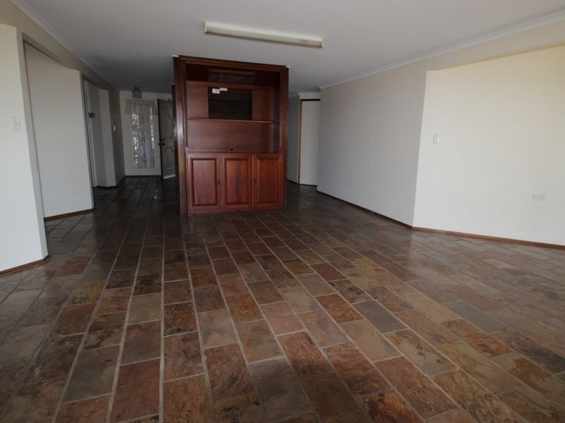 45 Francis Avenue, Booral QLD 4655