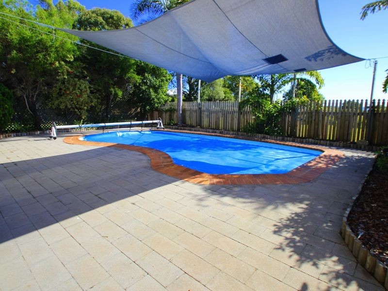 45 Francis Avenue, Booral QLD 4655