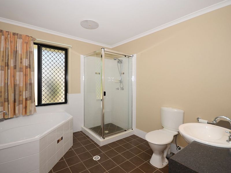 66 Hythe Street, Pialba QLD 4655