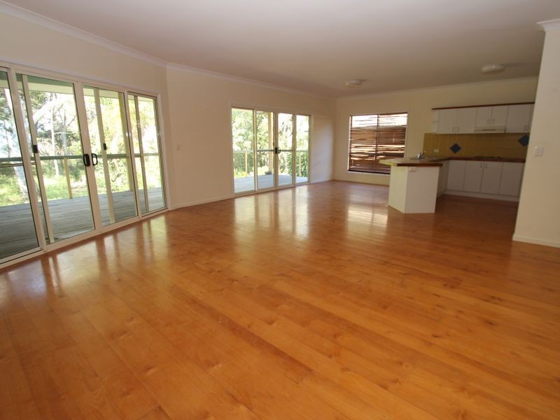 8 Shelcott Street, Toogoom QLD 4655
