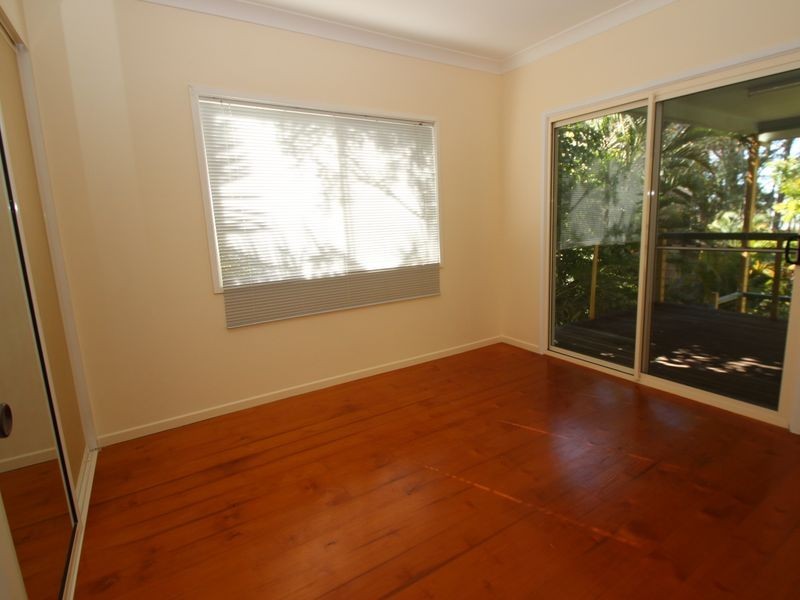 8 Shelcott Street, Toogoom QLD 4655