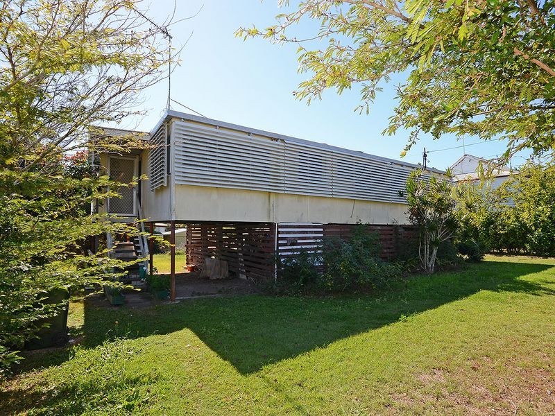 47 Dayman Street, Urangan QLD 4655