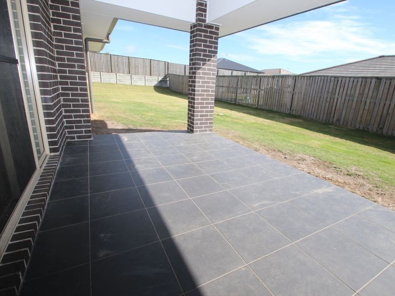 15 Parkview Street, Wondunna QLD 4655