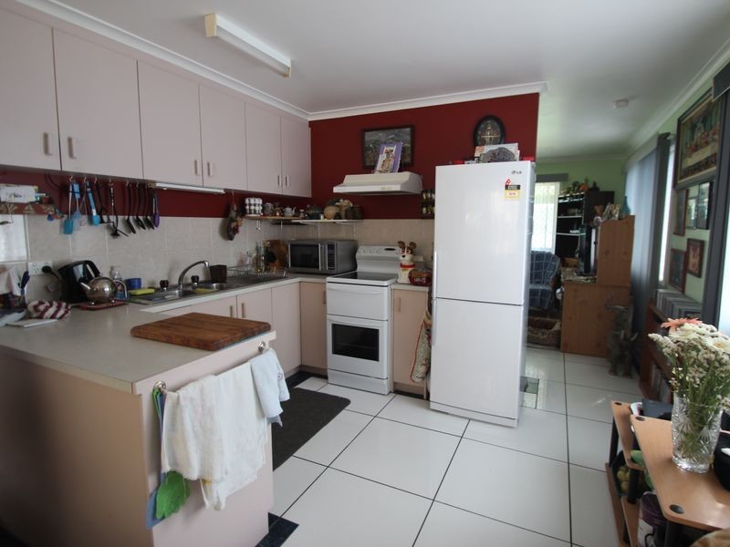 23 Caringa Street, Urangan QLD 4655