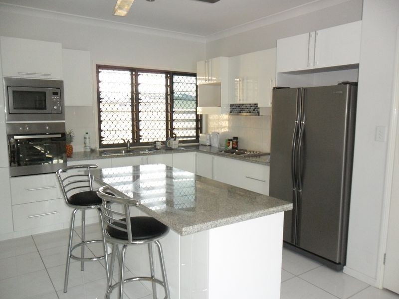 112 Riverview Drive, Burrum Heads QLD 4659