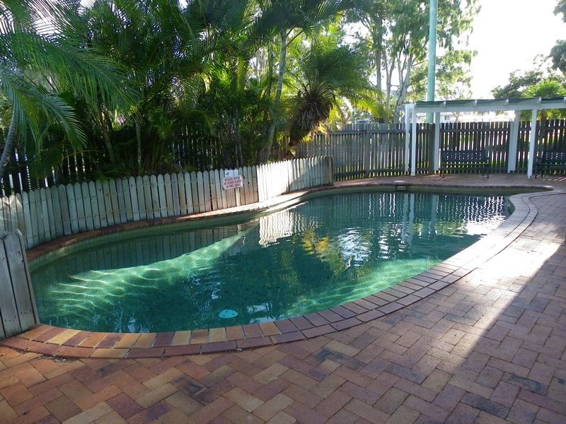 11/4 Pilot Street, Urangan QLD 4655