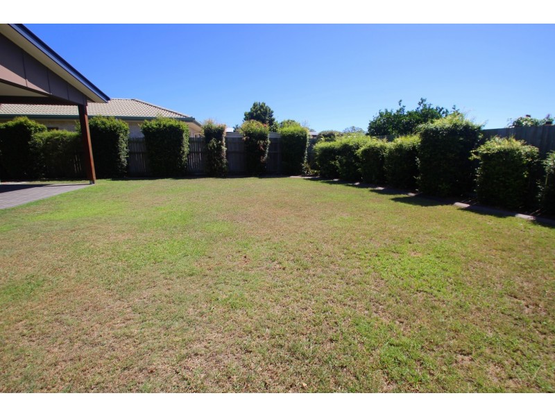 5 Seaside Circuit, Toogoom QLD 4655