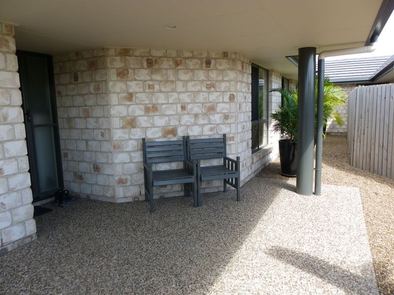2/38 Bayswater Drive, Urraween QLD 4655