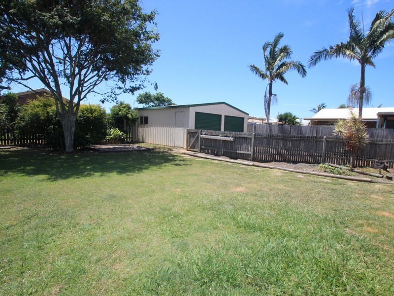71 Banksia Street, Point Vernon QLD 4655