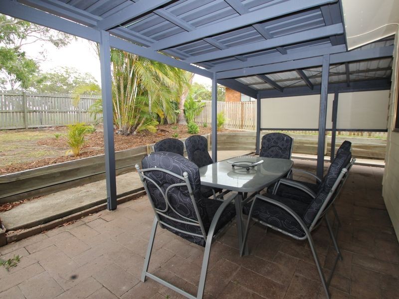 6 Diana Place, Urangan QLD 4655