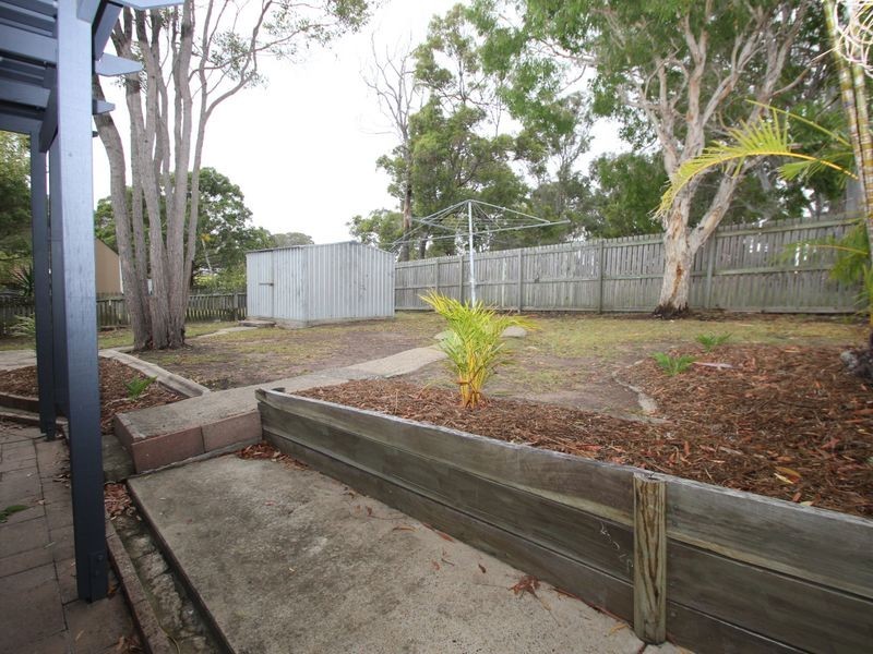 6 Diana Place, Urangan QLD 4655