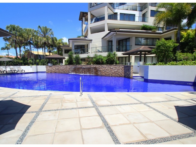 Unit 303/468 Esplanade, Torquay QLD 4655