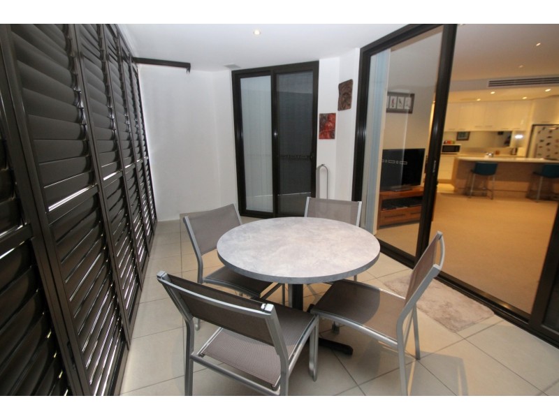 Unit 303/468 Esplanade, Torquay QLD 4655