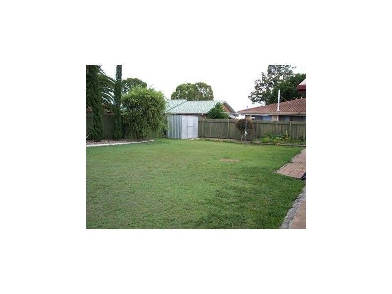 28 Galatea Street, Point Vernon QLD 4655