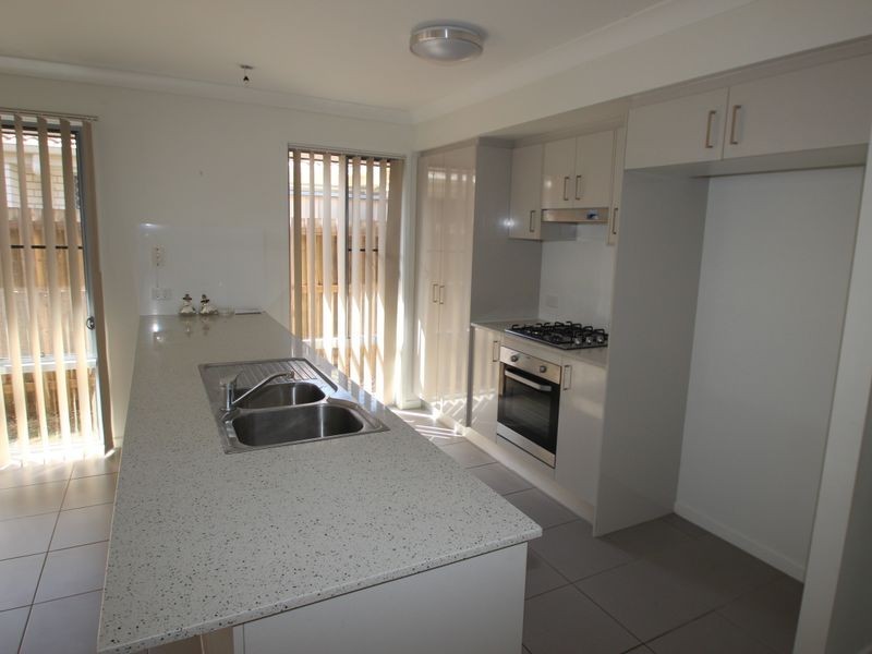 4 Roebuck Street, Urraween QLD 4655