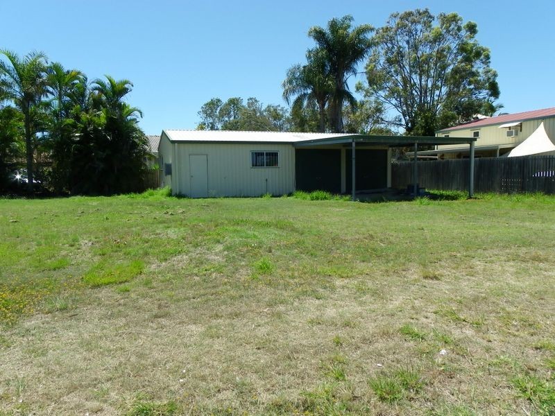 1 Seaspray Court, Urangan QLD 4655