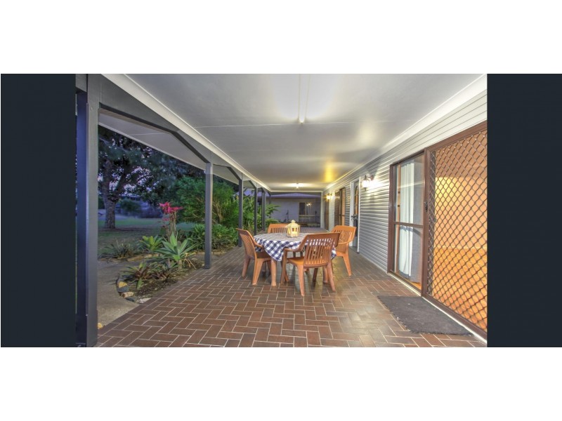 24 Holiday Parade, Scarness QLD 4655