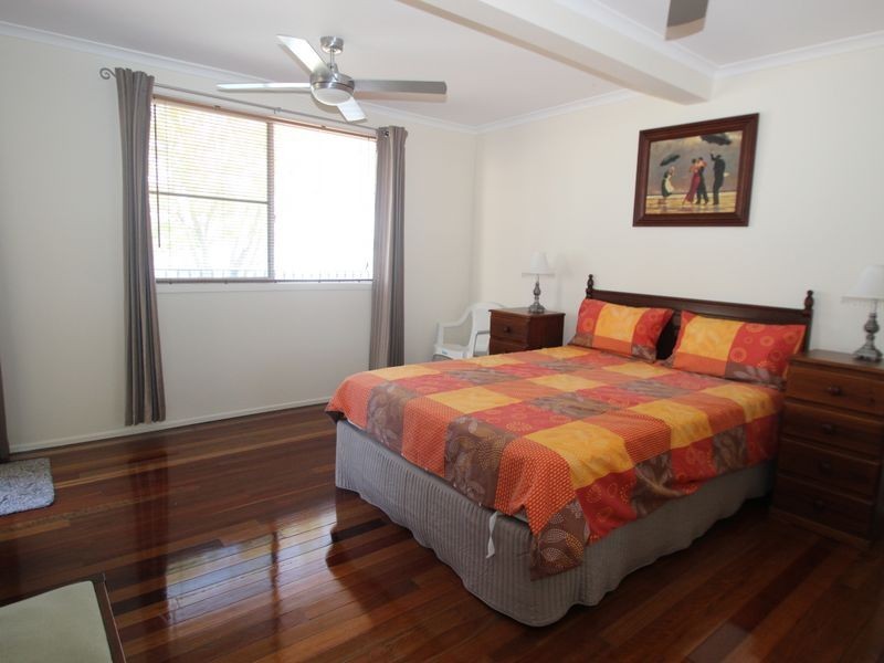 34 Burrum Street, Burrum Heads QLD 4659