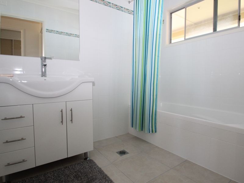 34 Burrum Street, Burrum Heads QLD 4659