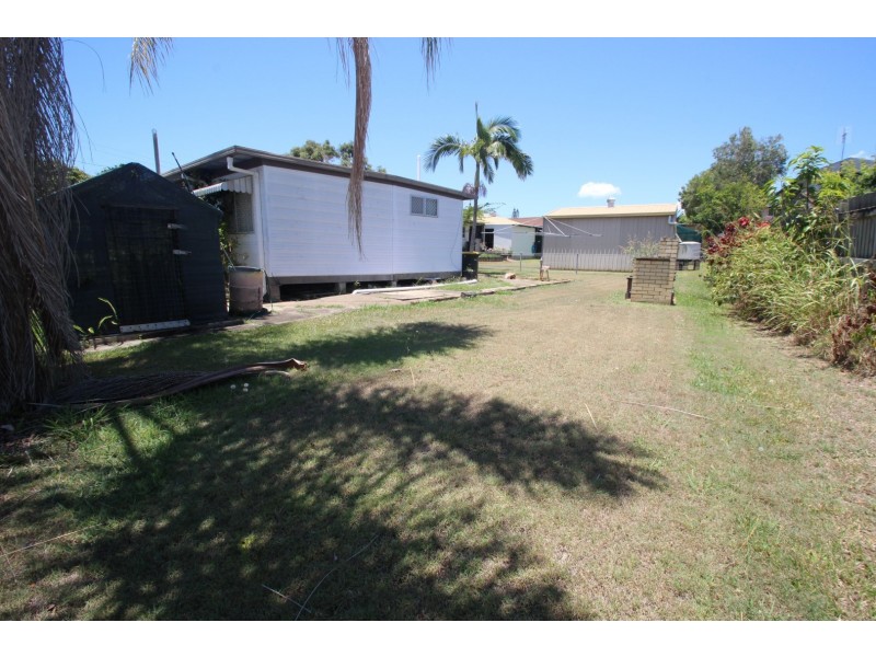 1 Clarke Street, Pialba QLD 4655