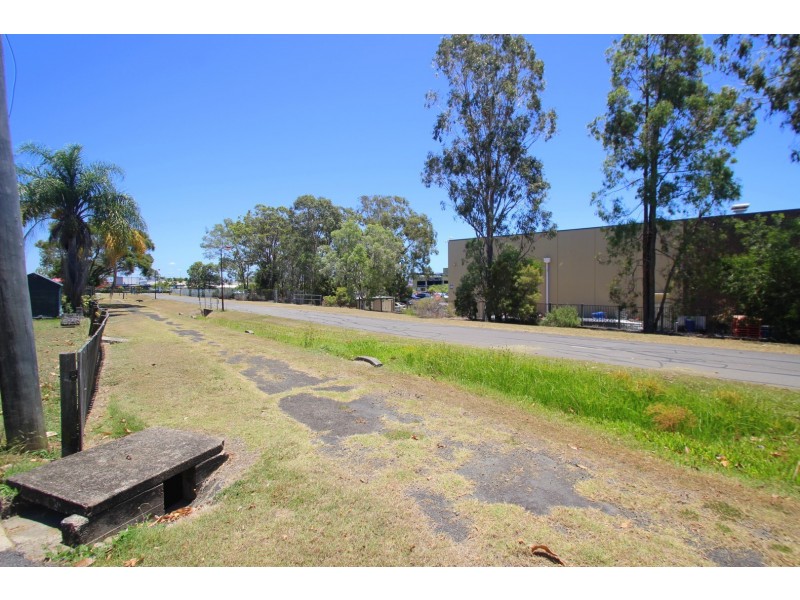 1 Clarke Street, Pialba QLD 4655