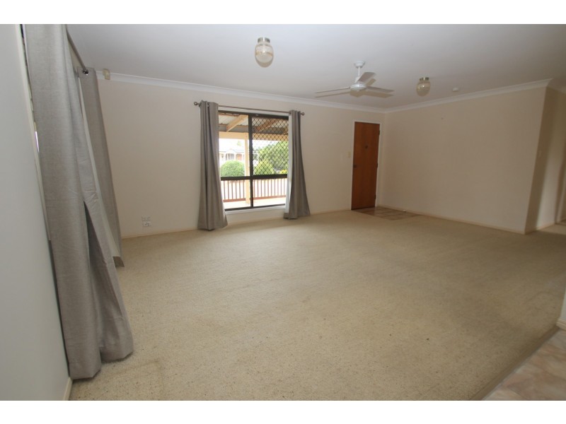 10 Romeck Crescent, Urraween QLD 4655