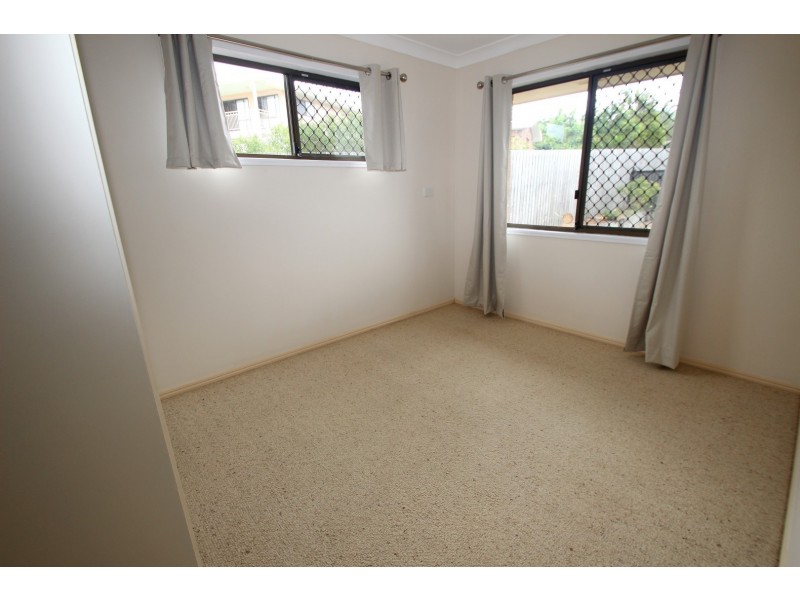 10 Romeck Crescent, Urraween QLD 4655