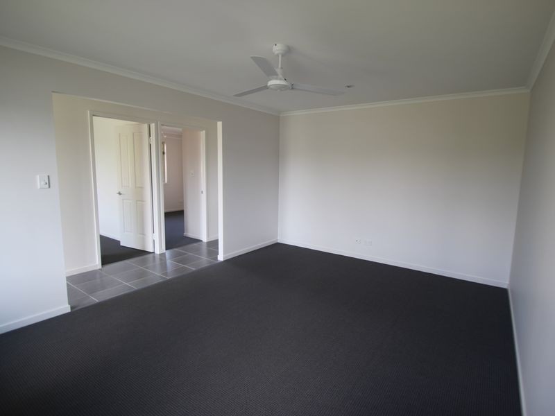 12 Mueller Close, Urraween QLD 4655