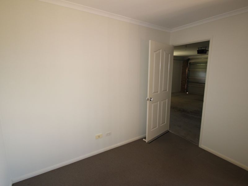 4 Seahorse Circuit, Booral QLD 4655