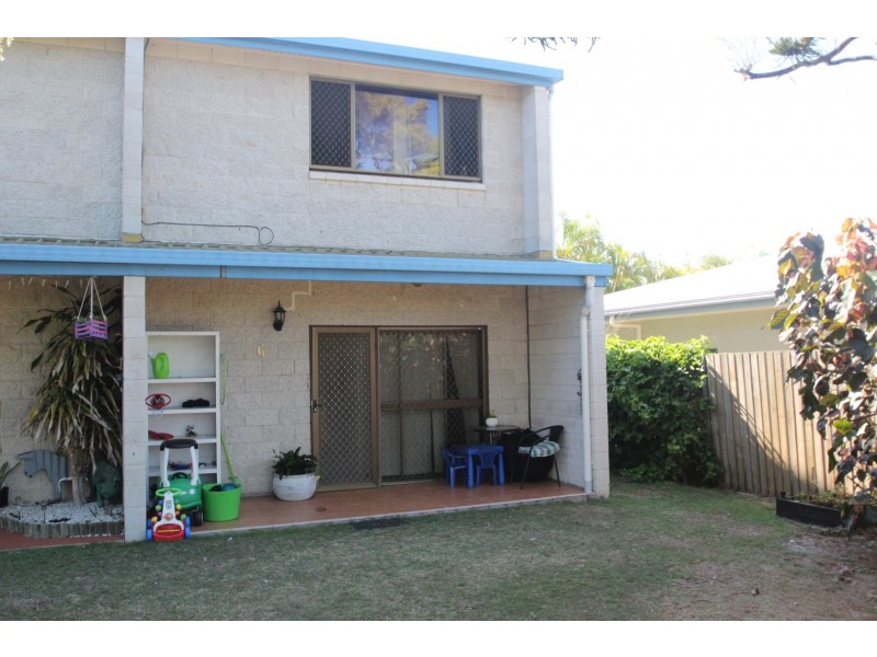 Unit 6/25 Hervey Street, Scarness QLD 4655