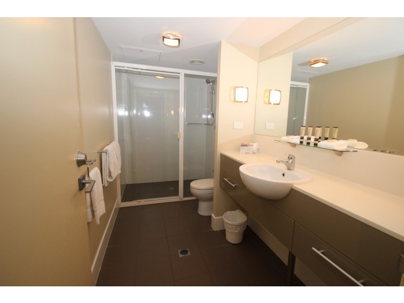 Unit 210/569 Charlton Esplanade, Urangan QLD 4655